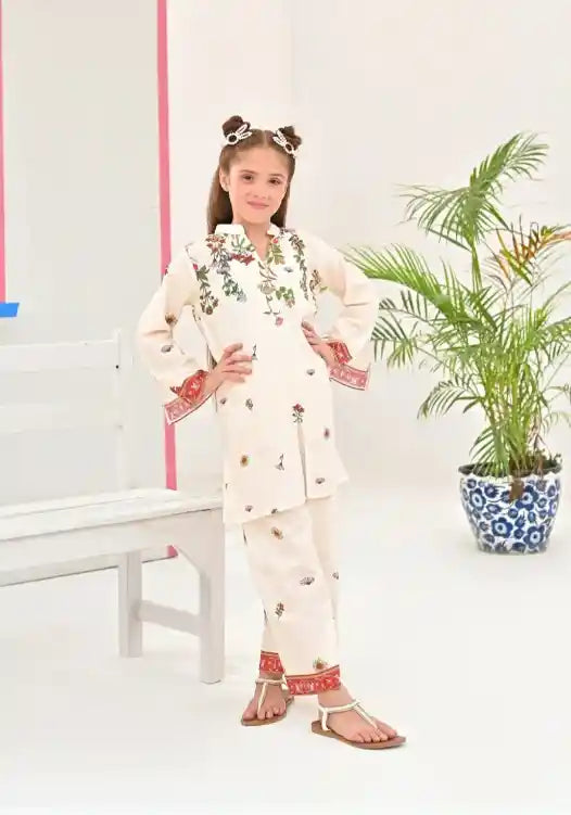 ⁠⁠Kids Clothing